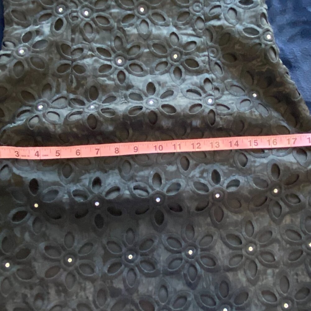 Sold!!!LILLY PULITZER BLACK DAISY FULTON EYELET DRESS SZ 2 - Picture 15 of 16